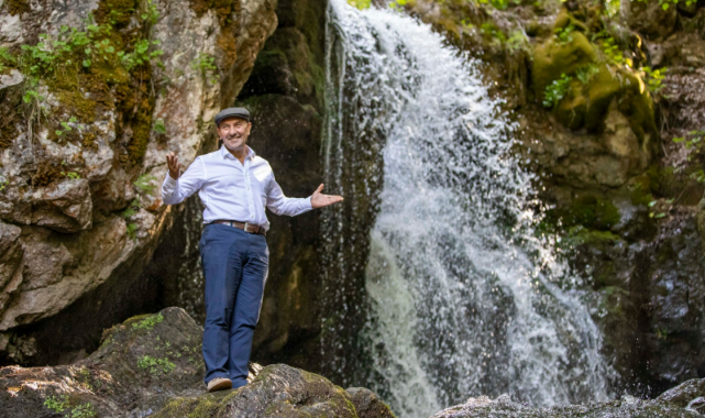 Soyer Murat Dağı'nda: Gediz Nehri'nin kaynağından su içti