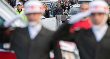 İzmir Ata'sını unutmadı!