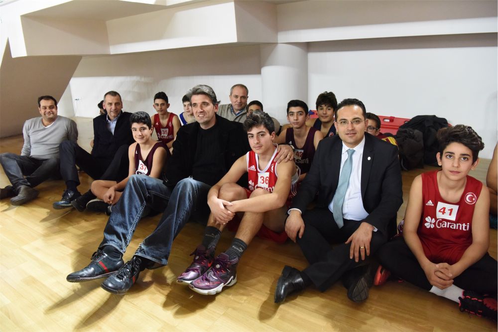 Geleceğin yıldızları Bornova'da seçildi
