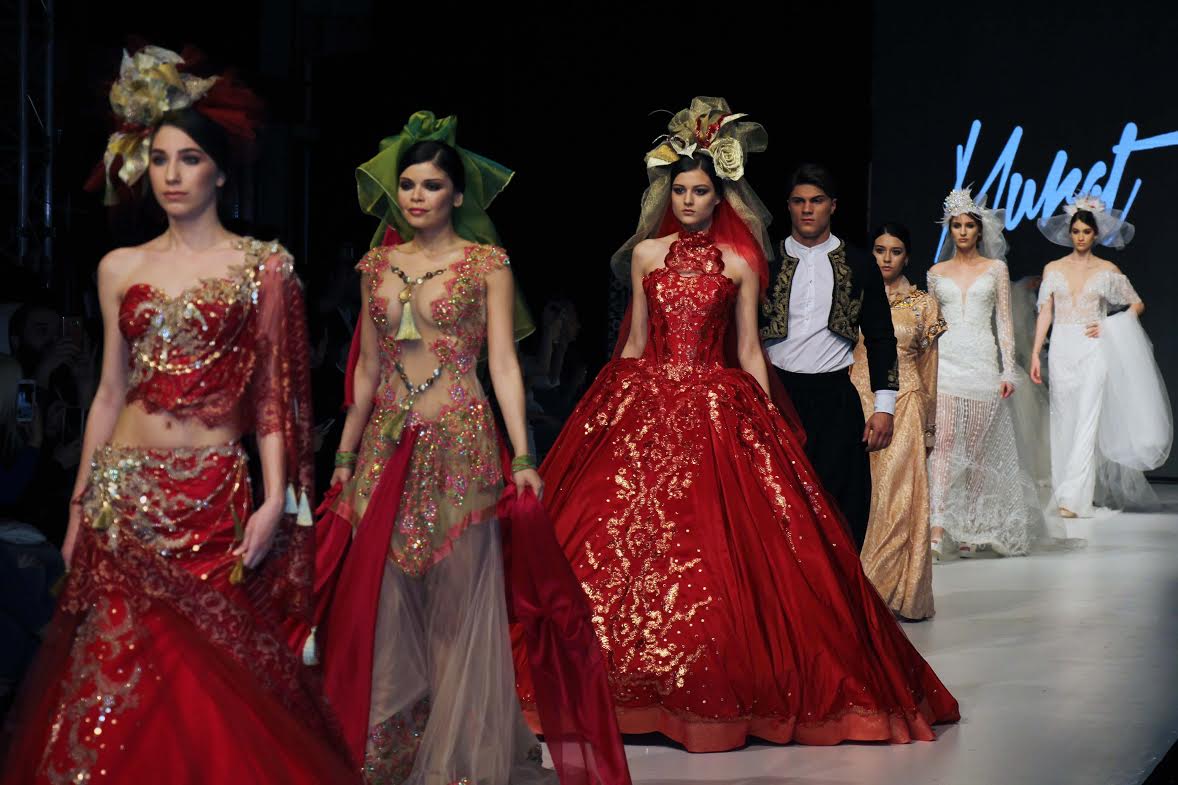 İzmir Fashion Week’te muhteşem final