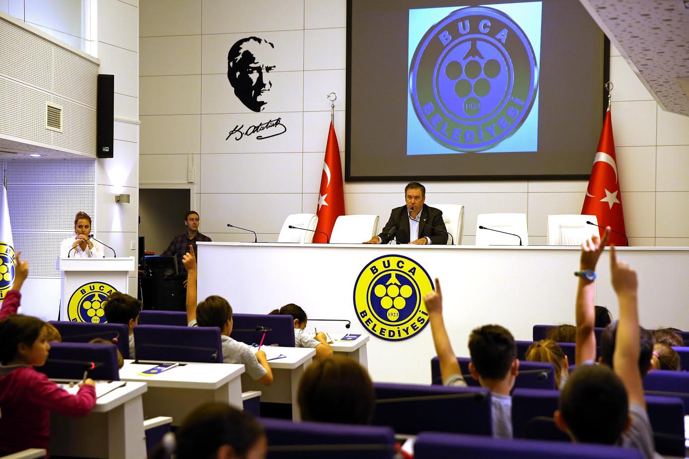 Piriştina'dan Belediyecilik Dersi