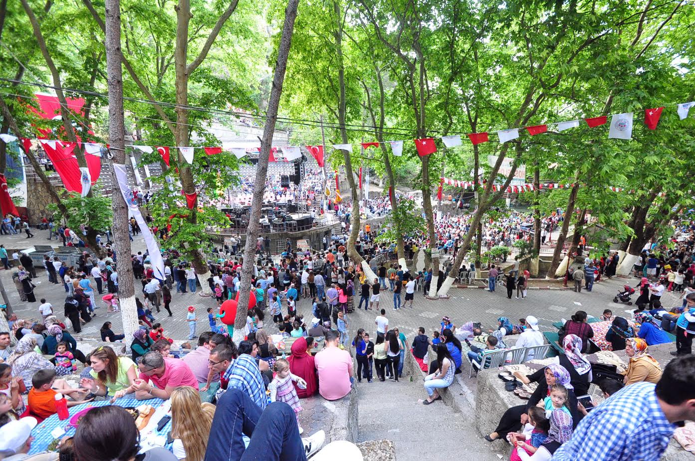 Kiraz Festivali Kemalpaşa'da