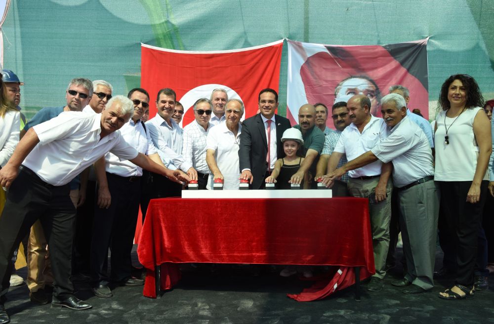 Bonova'da Doğanlar Kültür Merkezi’nin temeli atıldı