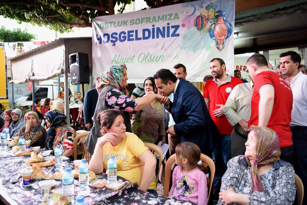 Bornova Belediyesi sosyal belediyeciliğin her alanında