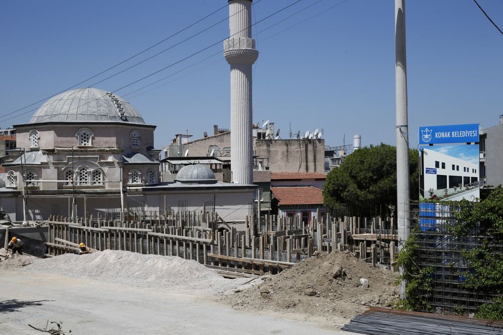 Aziziye’de inşaat hızla ilerliyor