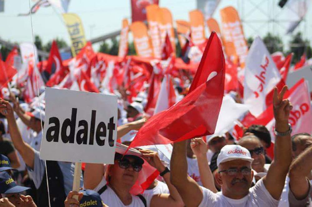 Adalet Yürüyüşü; Umut Işığı..