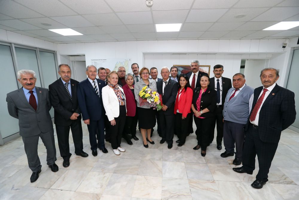 Muhtarlar Pekdaş’a dert yandı: “Yetkisiz, yetkiliyiz”