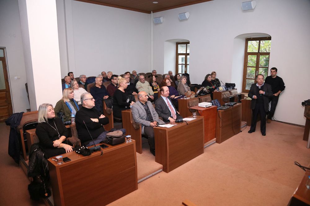 Doç. Dr. Gündoğdu Urla’nın depremselliğini anlattı