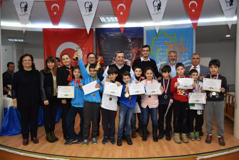 Türkiyenin Satrançıları Narlıdere’de buluştu
