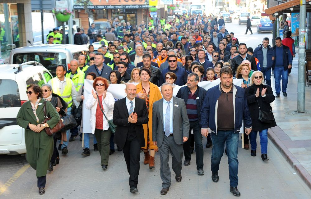 Personelden Başkan Soyer'e büyük sürpriz