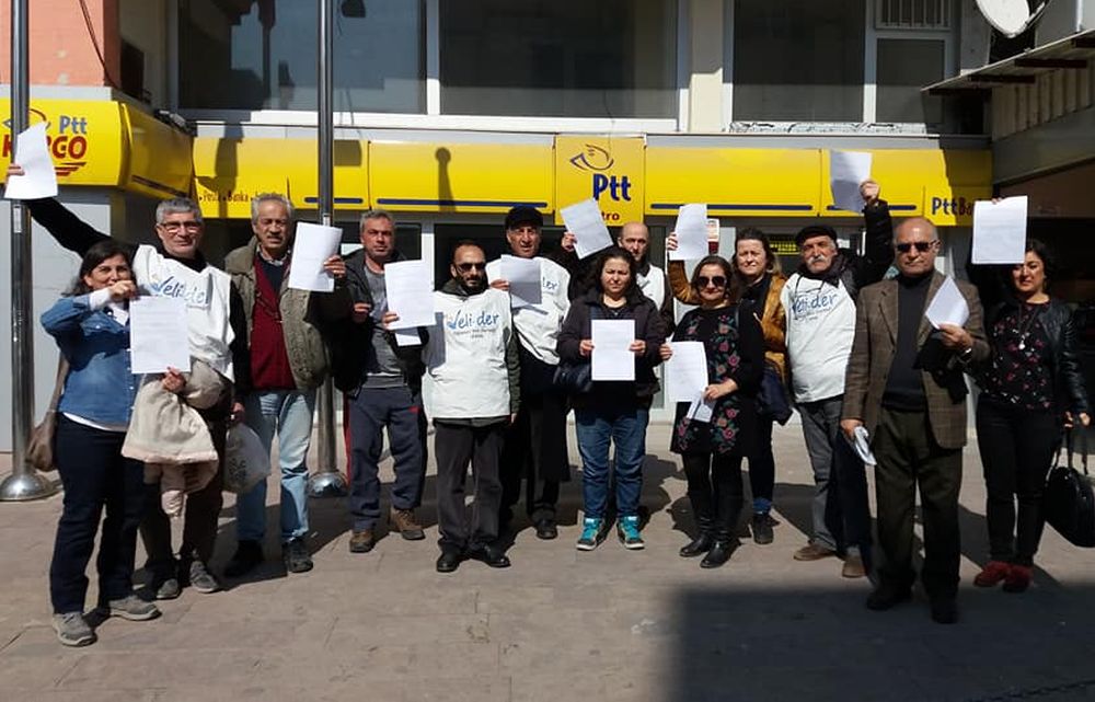 Veliler vergileri hatırlatıp devlet okullarına ödenek istediler