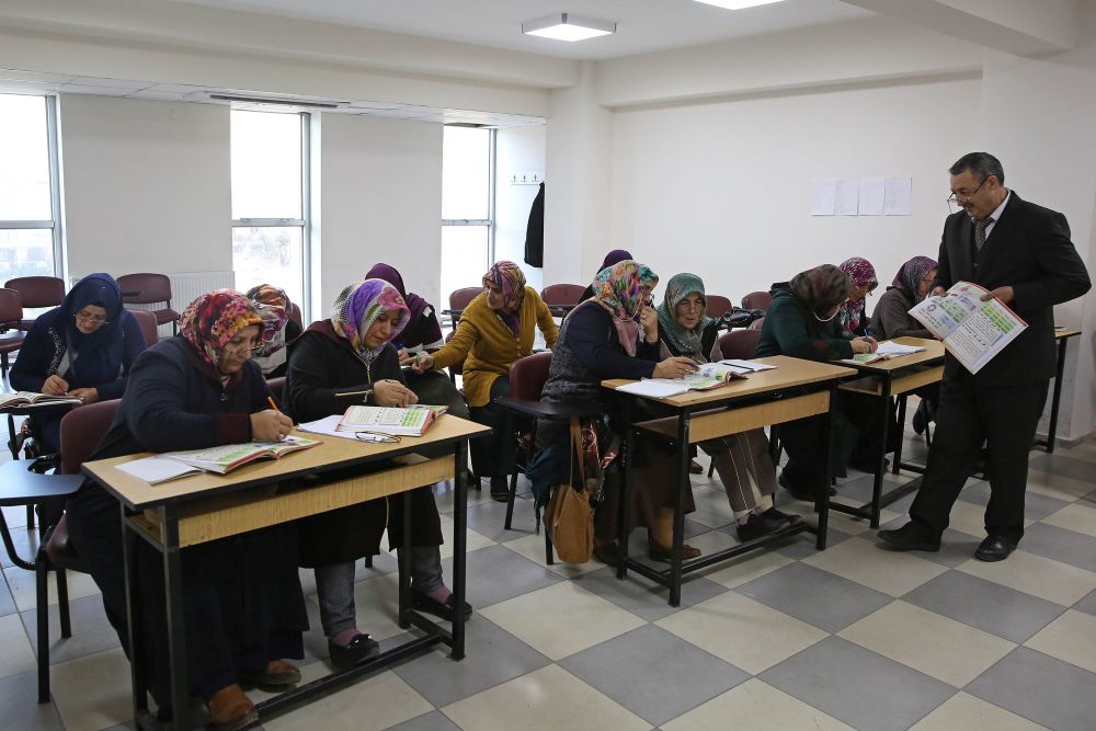 Buca Belediyesi 373 Bucalıyı hayallerine kavuşturdu