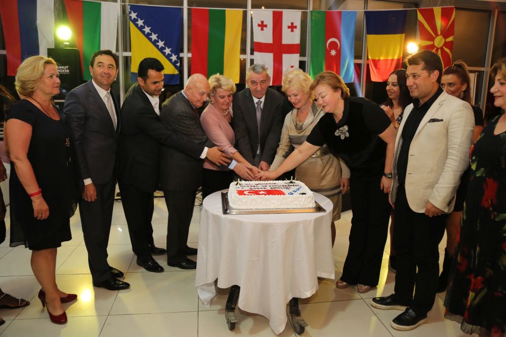 Şenol: Barış tohumları ekmeyi sürdüreceğiz