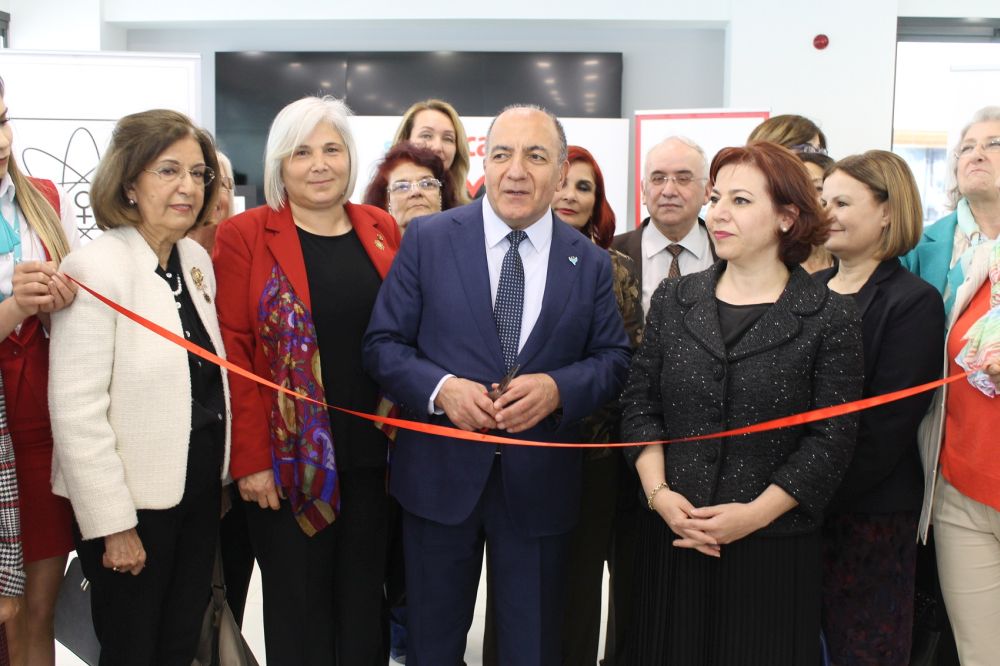 İzmir Özel Can Hastanesi ve Kadın Kuruluşlarından Anlamlı Protokol