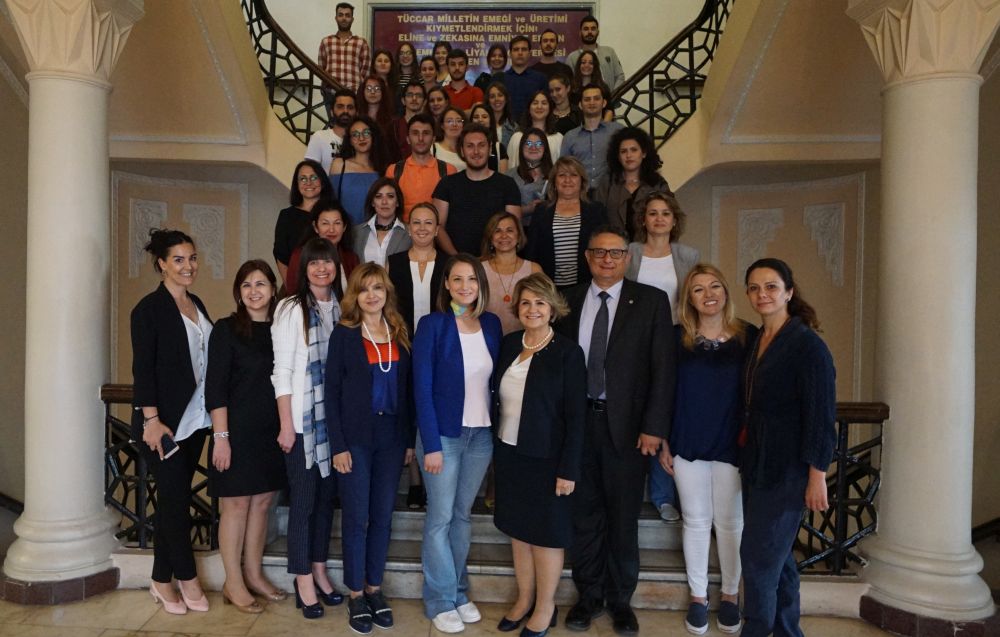 Kadın girişimcilerden Dokuz Eylül öğrencilerine “İş yaşamında kadın” konulu girişimcilik dersi