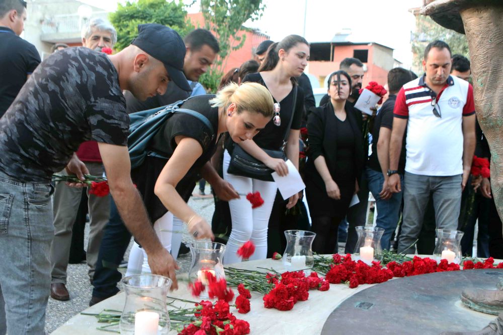 '3 Fidan' Bayraklı'da anıldı