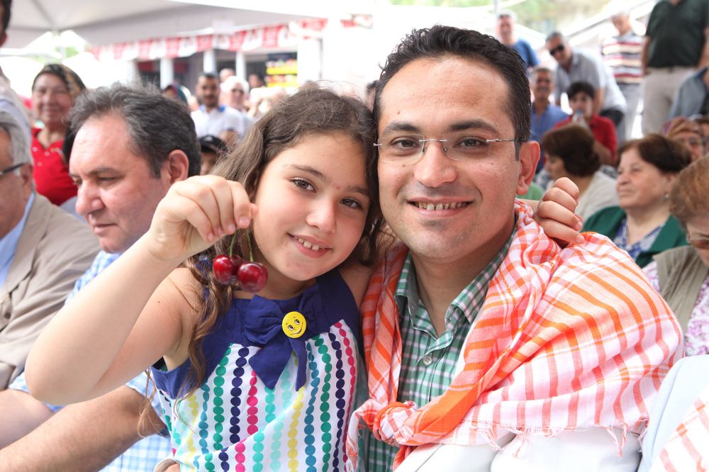 Bornova’da Kiraz Festivali coşkusu 3 gün sürecek
