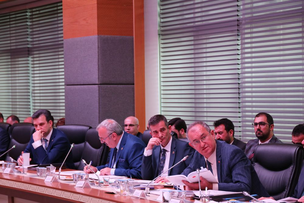 İller Bankası’nın Sayıştay raporuna göre AKP’li belediyeler borç batağında