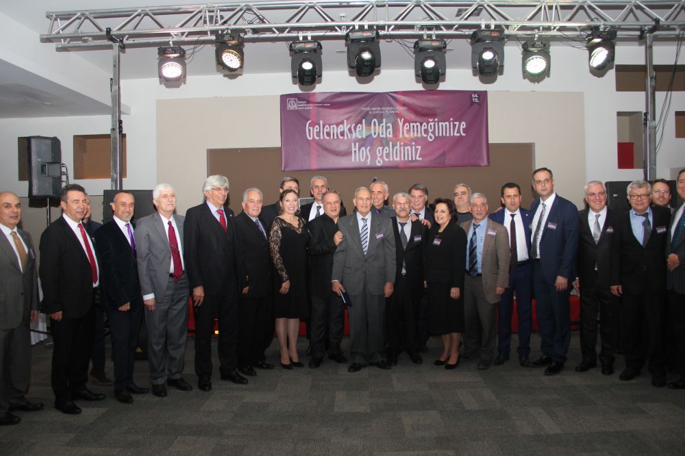 Mühendisler, geleneksel gecede buluştu