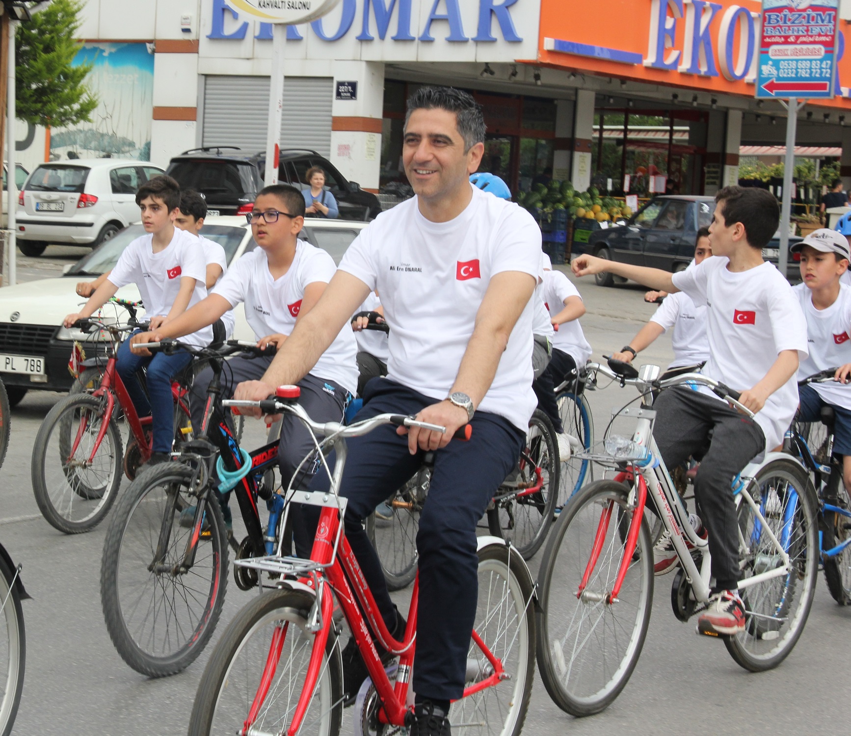 Menderes'te bisiklet keyfi