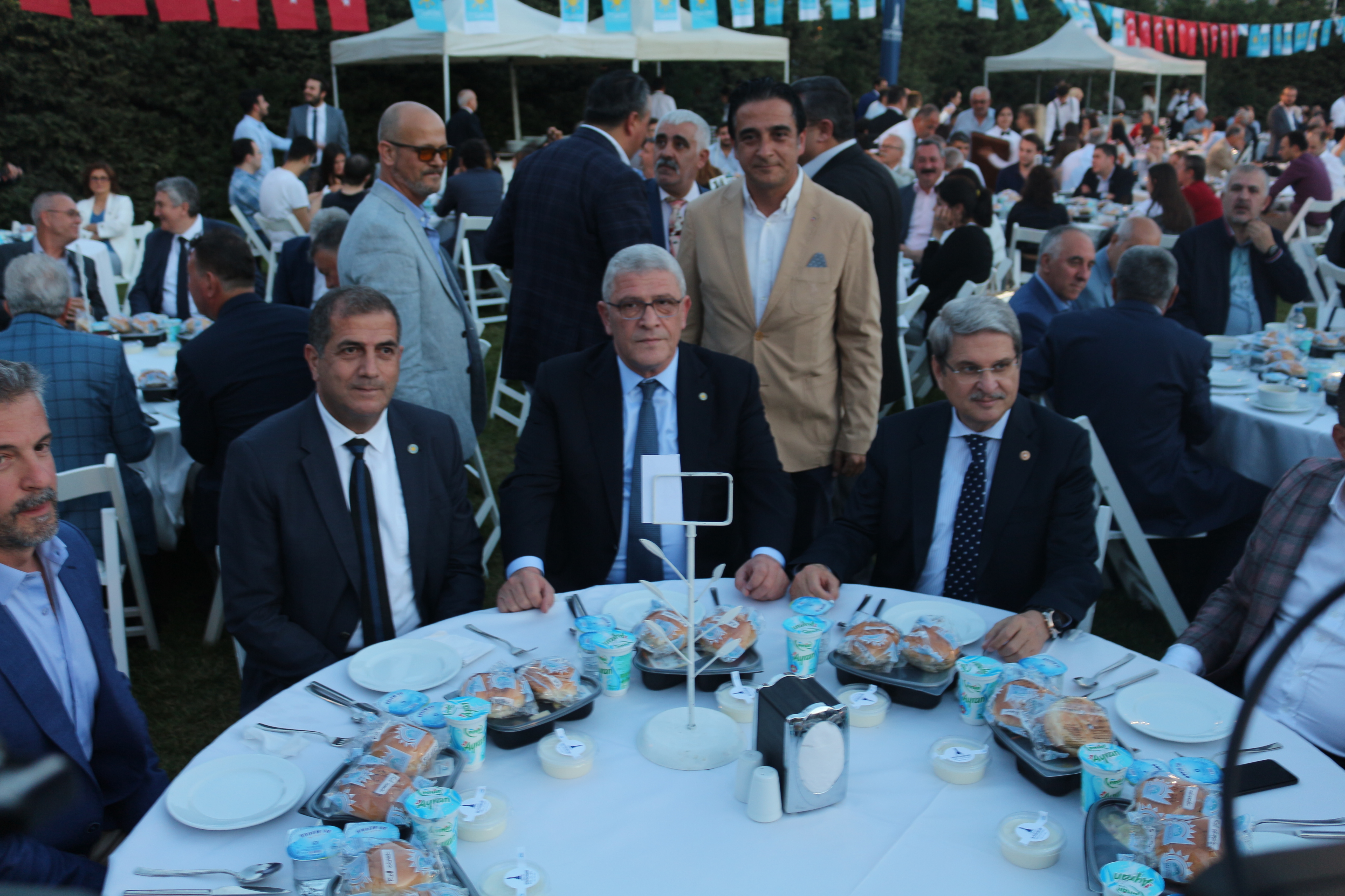 İYİ Parti İzmir iftarı'nda 'her şey çok güzel olacak' vurgusu