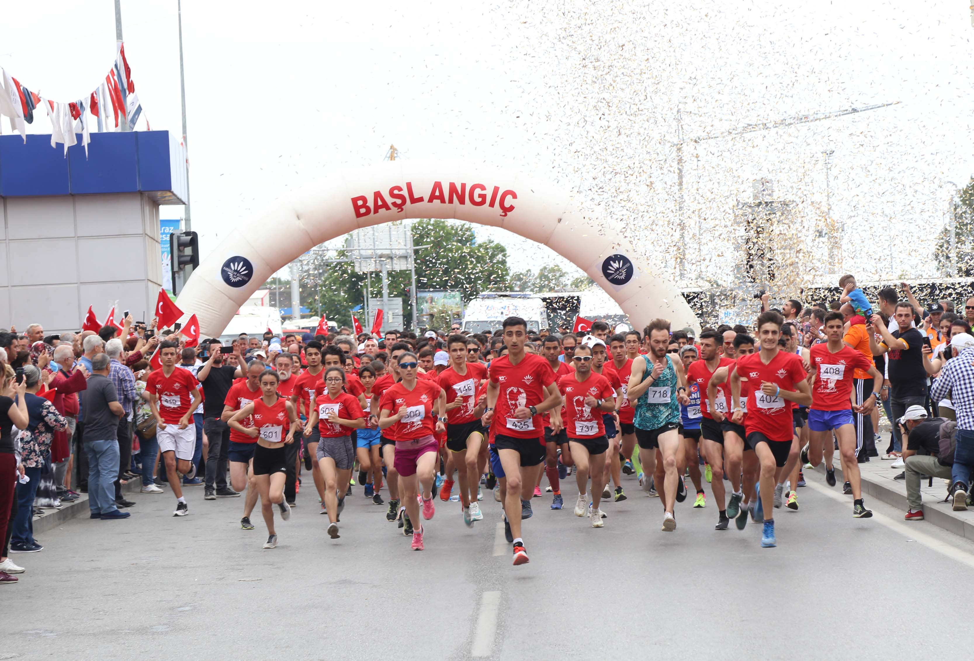 Karabağlar'da 'Bağımsızlık Koşusu'