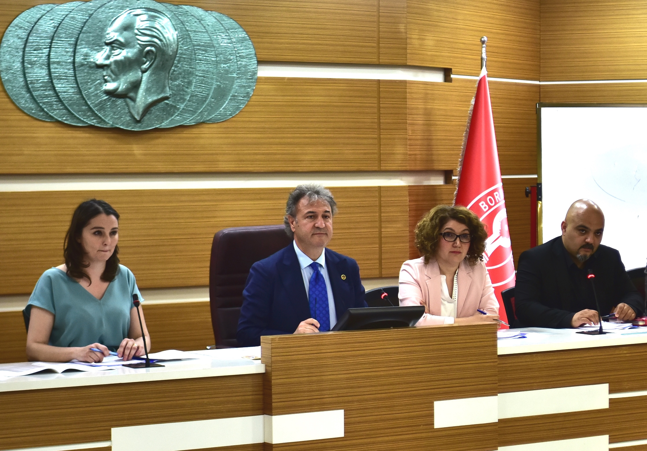 Bornova’da önce meclis sonra iftar birlikteliği