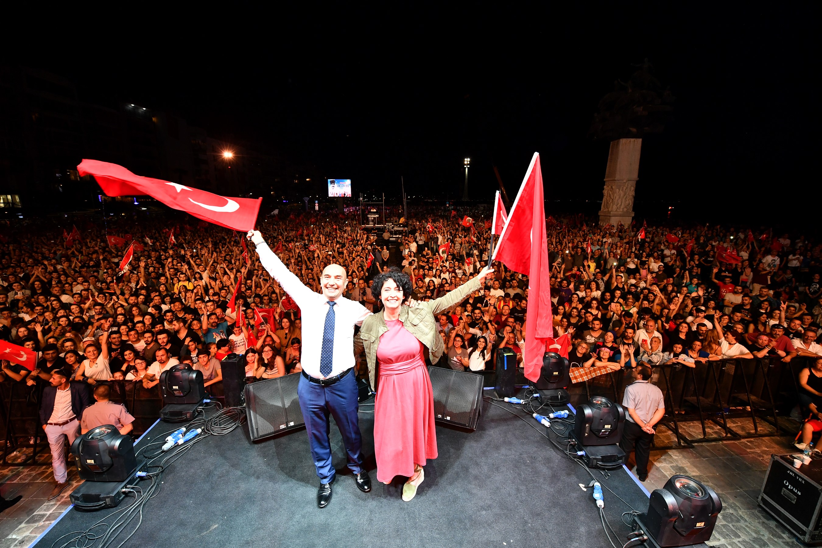 Başkan Soyer “İyi ki İzmirliyiz”