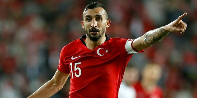 Göztepe'den Mehmet Topal hamlesi