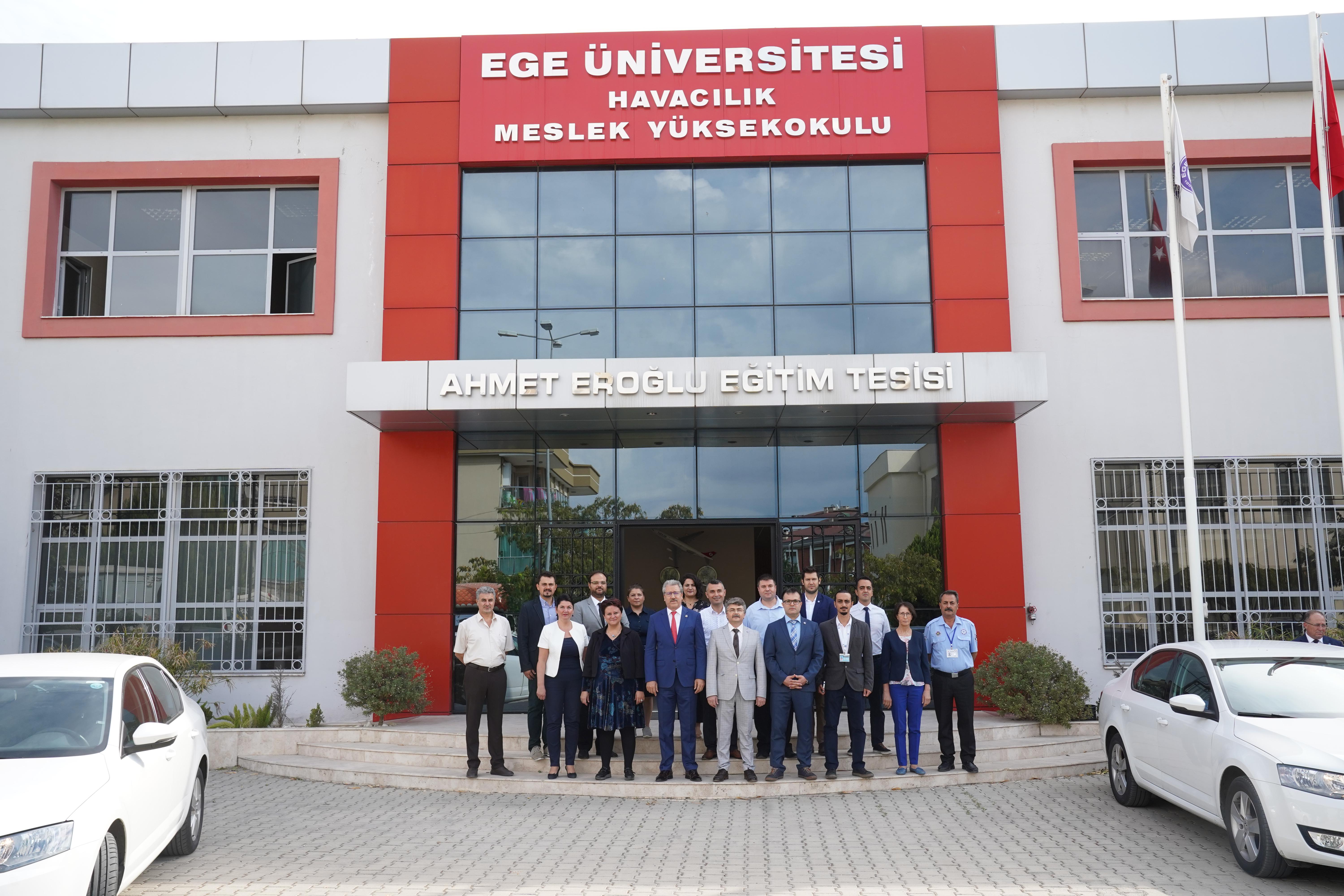 EÜ Havacılık Meslek Yüksekokulu’na “Tanınan Okul Onay Sertifikası”