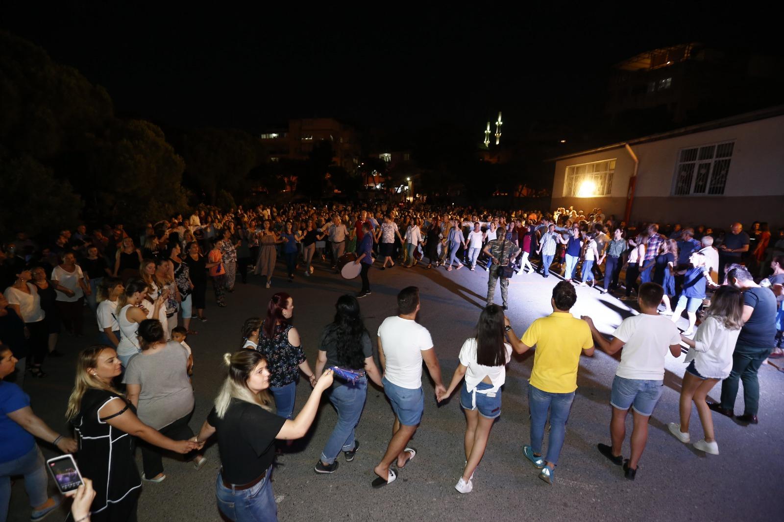 Konak'ta Gültepe Rumeli Şenliği coşkusu