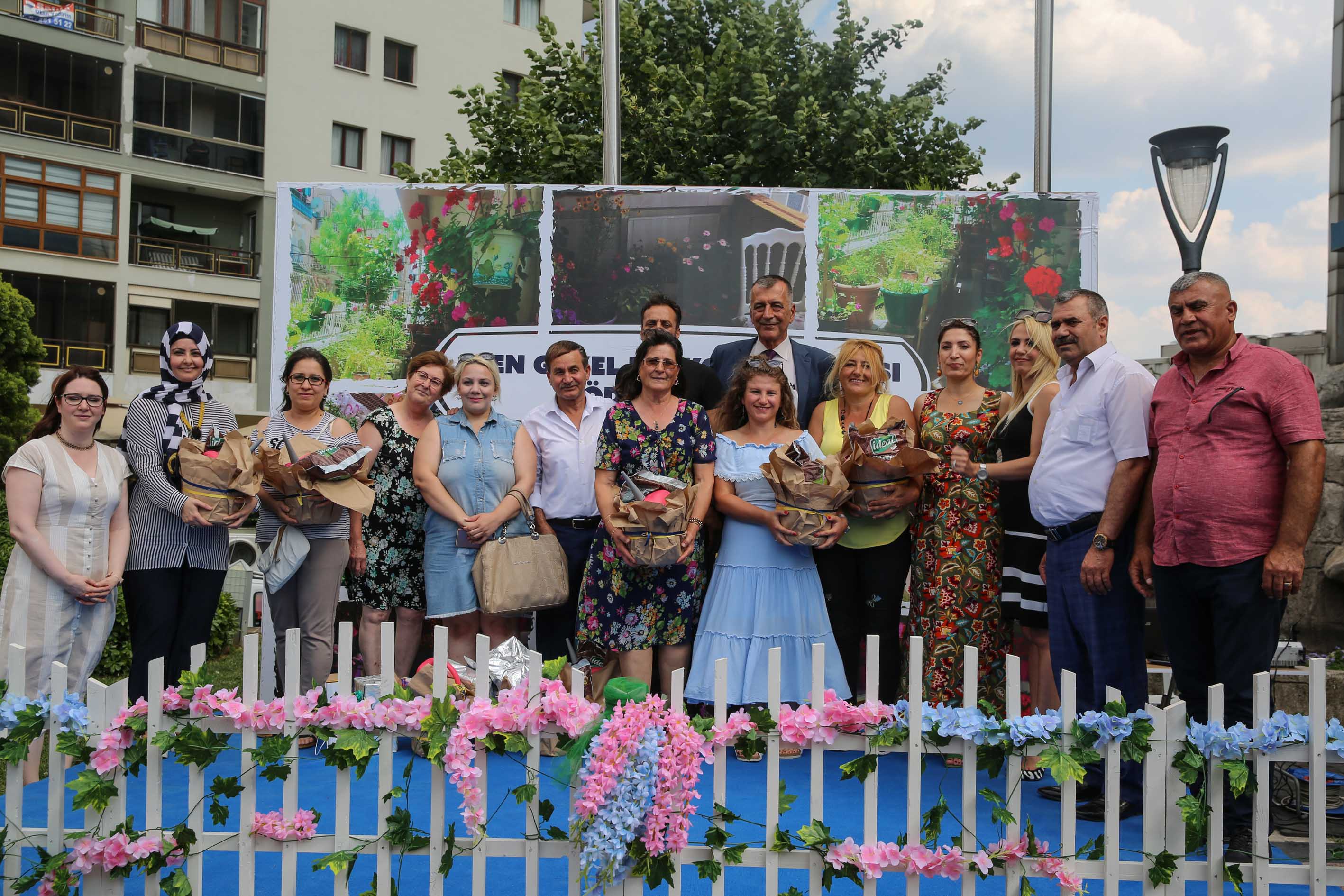 Buca'nın en güzel balkonu seçildi