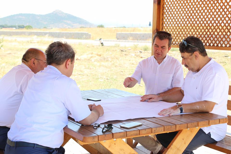 Bergama'da Başkan Koştu Doğalgaz mesaisinde