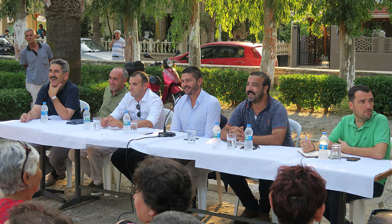 Başkan Gürbüz'den Yeni Foça'da halk toplantısı