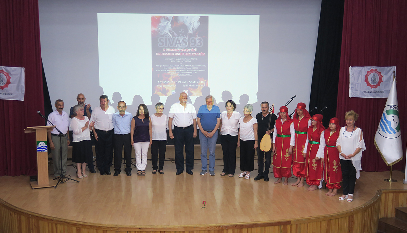 Foça'da Madımak unutulmadı. Başkan Gürbüz 