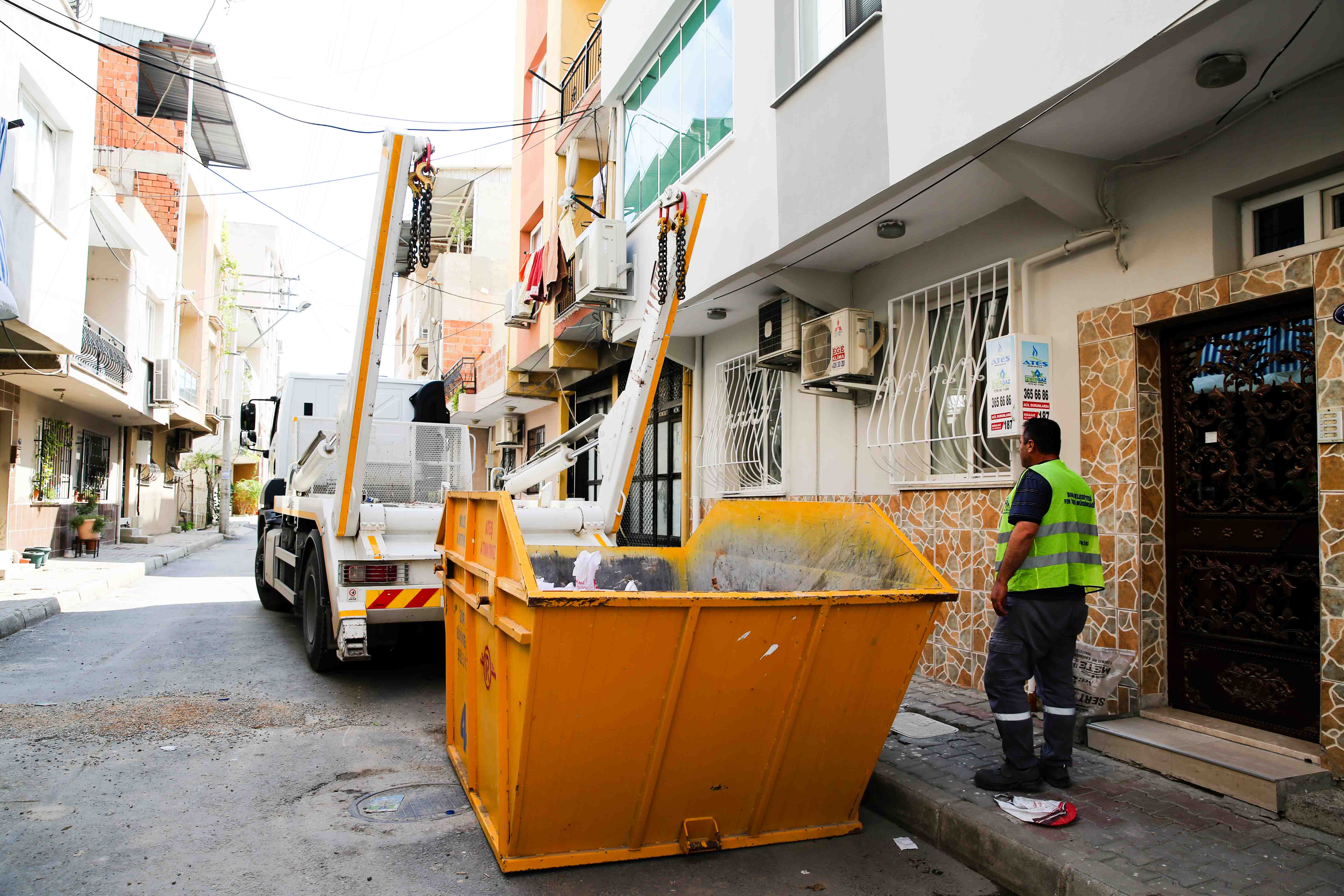 Buca Belediyesi'nden moloz kirliliğine özel önlem