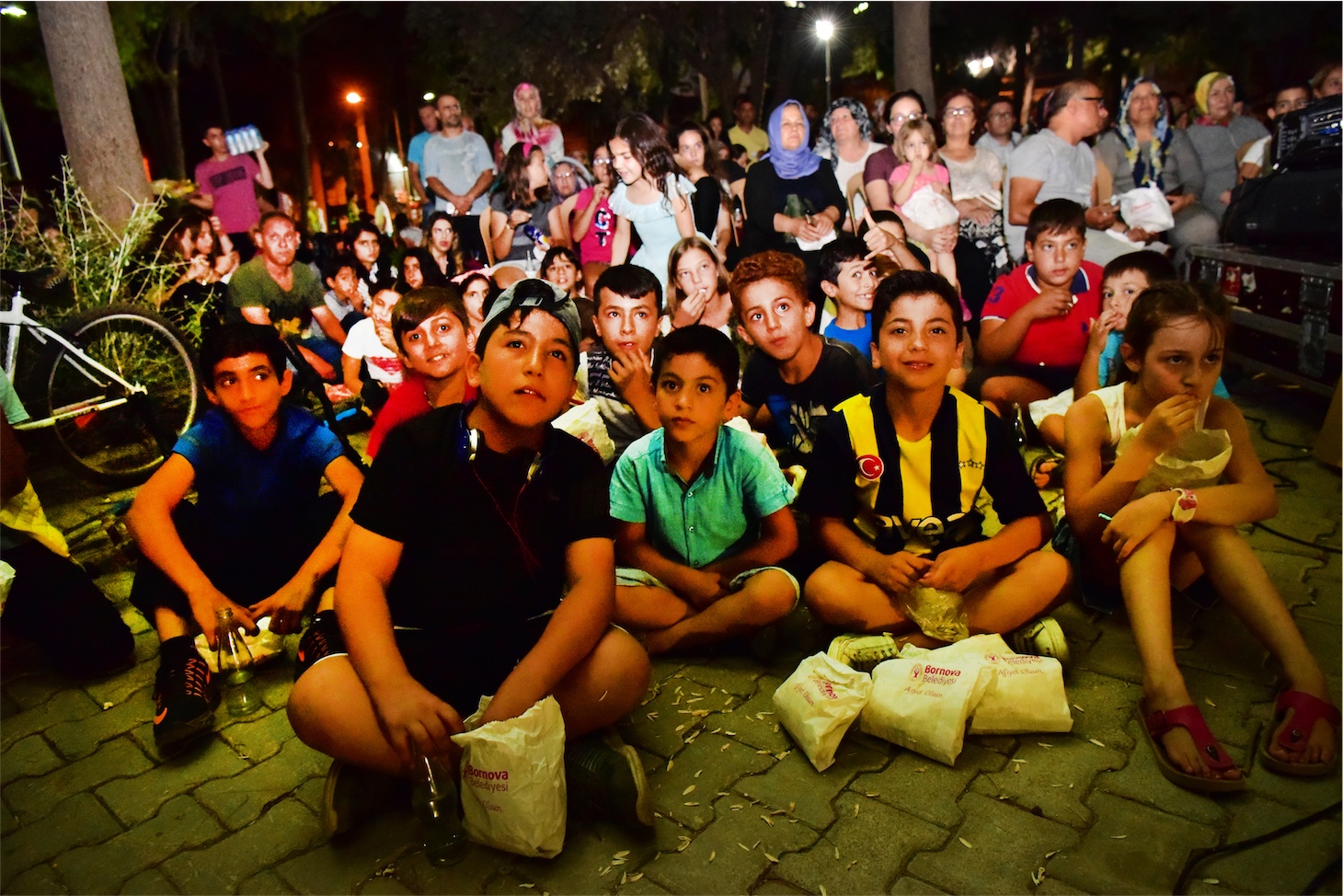 Bornovalılar yaz boyunca sinemaya doyacak