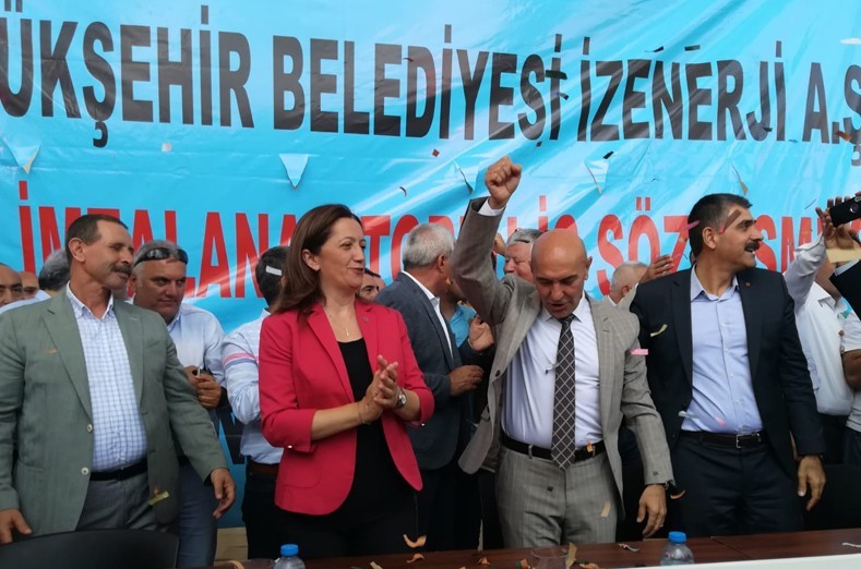 İzmir Büyükşehir'in toplu iş sözleşmesinde bayram havası