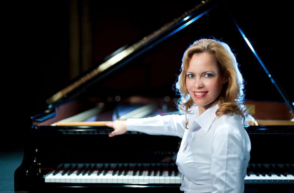 Piyano Virtüözü : Hande Dalkılıç