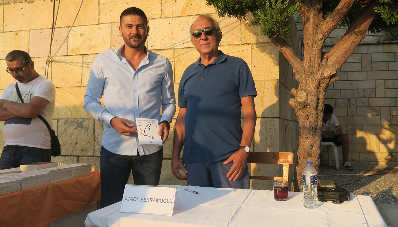 Ataol Behramoğlu, Foça Kitap Şengliği'nde