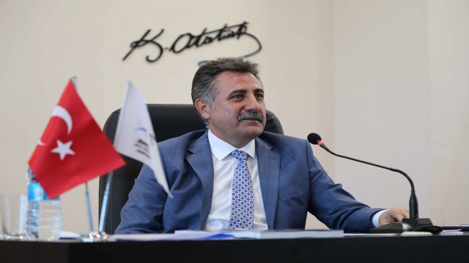 Bayraklı Belediyesi'nde gergin meclis! Başkan Sandal: 