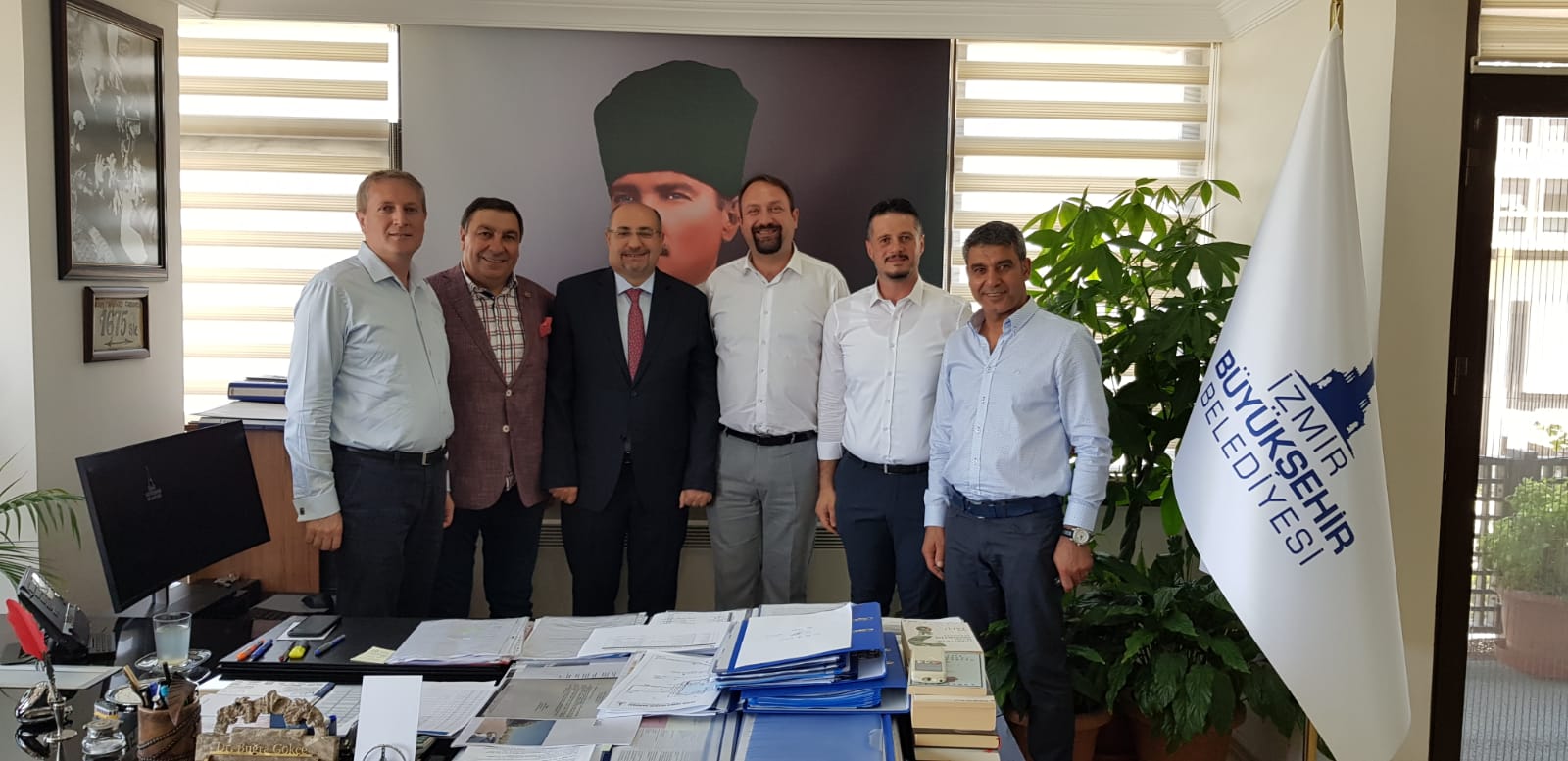 Büyükşehir'de Çiğli zirvesi: Gündem İZBAN hattı ve tramvay