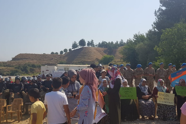 Manisa'da jeotermal enerji santraline karşı eylem yapan köylülere saldırı