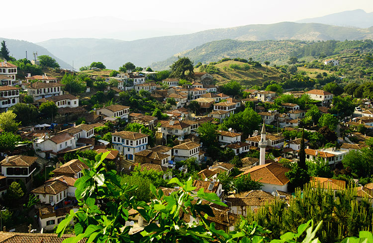 Kaz Dağları'ndaki katliamın ardından sıra Şirince Köyüne geldi... 