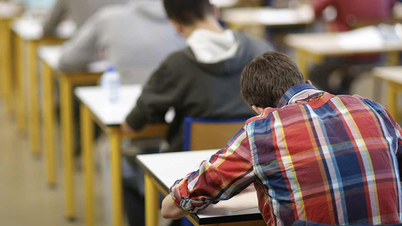 Eğitim sistemi kan ağlıyor! Üniversite sınavına girenlerin yüzde 46'sı 100 soruda 16 net yapamadı