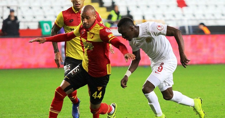 Göztepe'nin gönderdiği yabancılar boşta kaldı