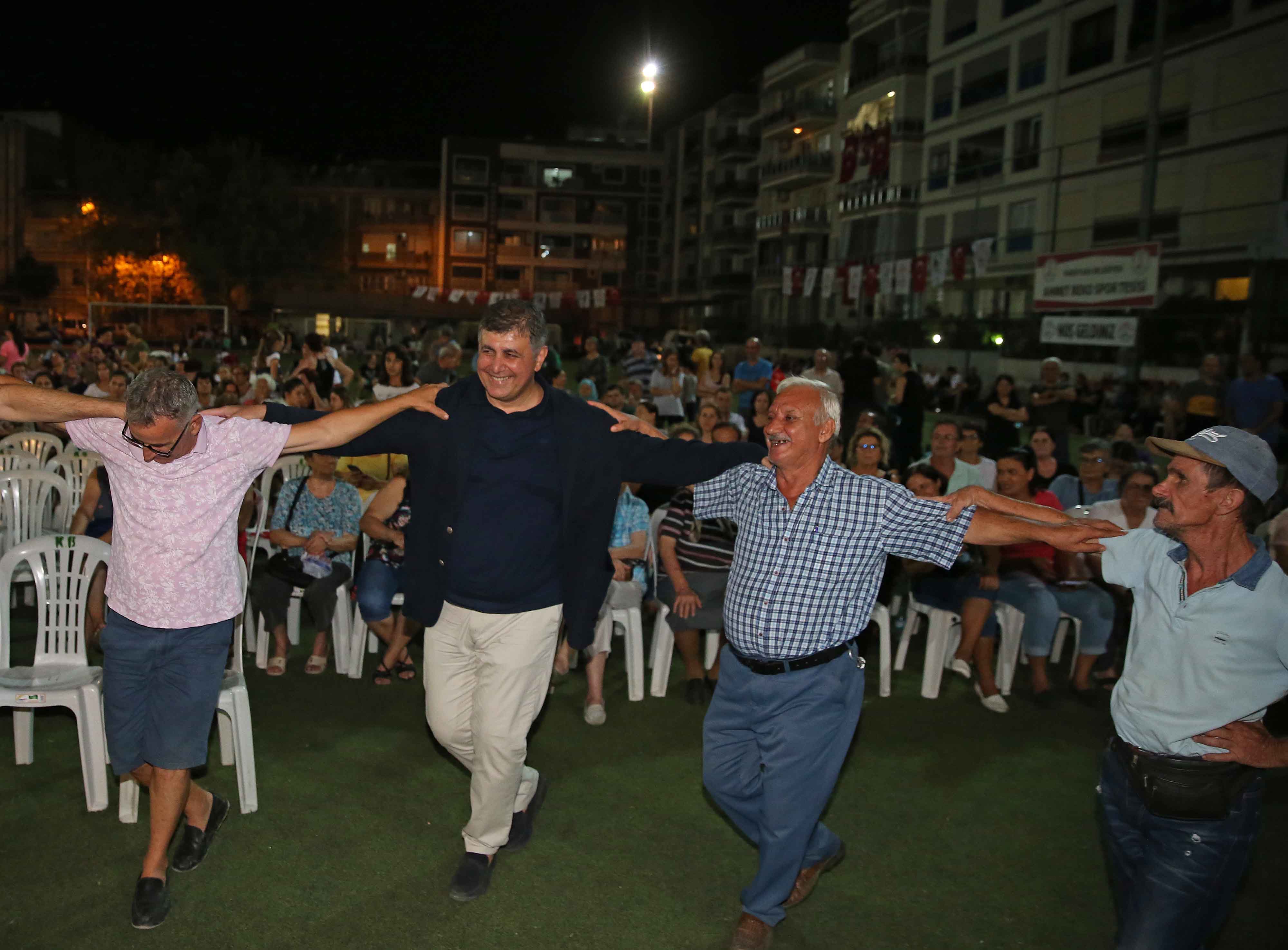 Karşıyaka'da 'Balkan' coşkusu