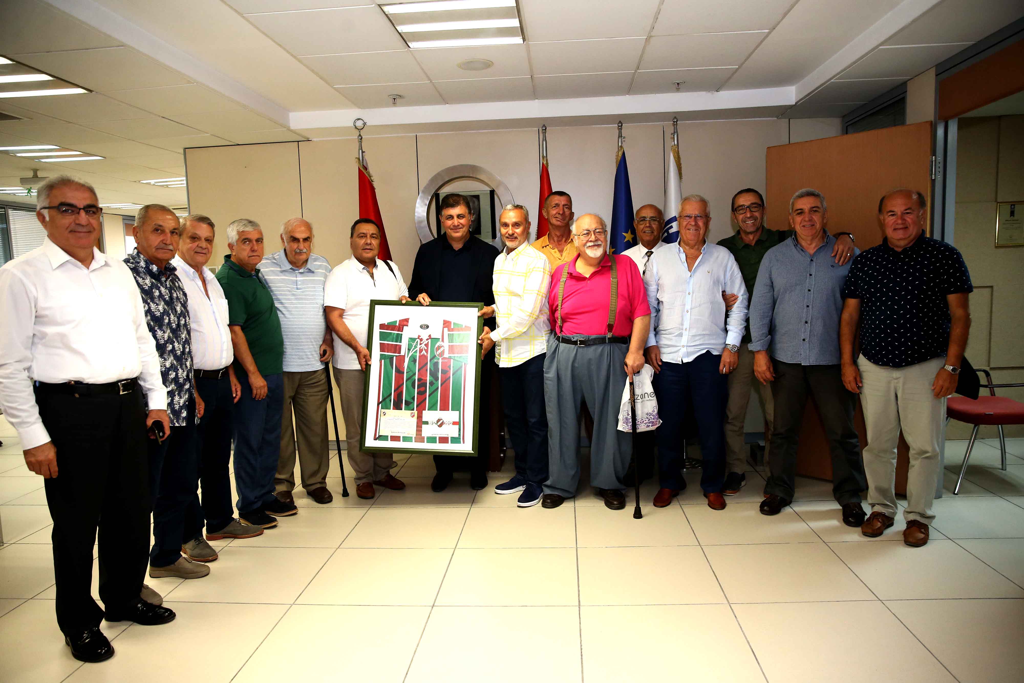 KARSAD'tan Başkan Tugay'a ziyaret