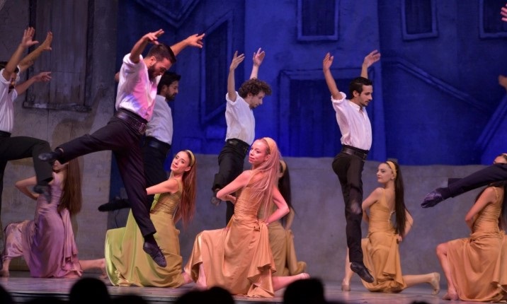 Çeşme Festivali tüm coşkusuyla devam ediyor