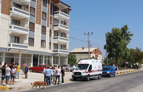 Manisa'da genç kadın bıçaklanarak öldürüldü